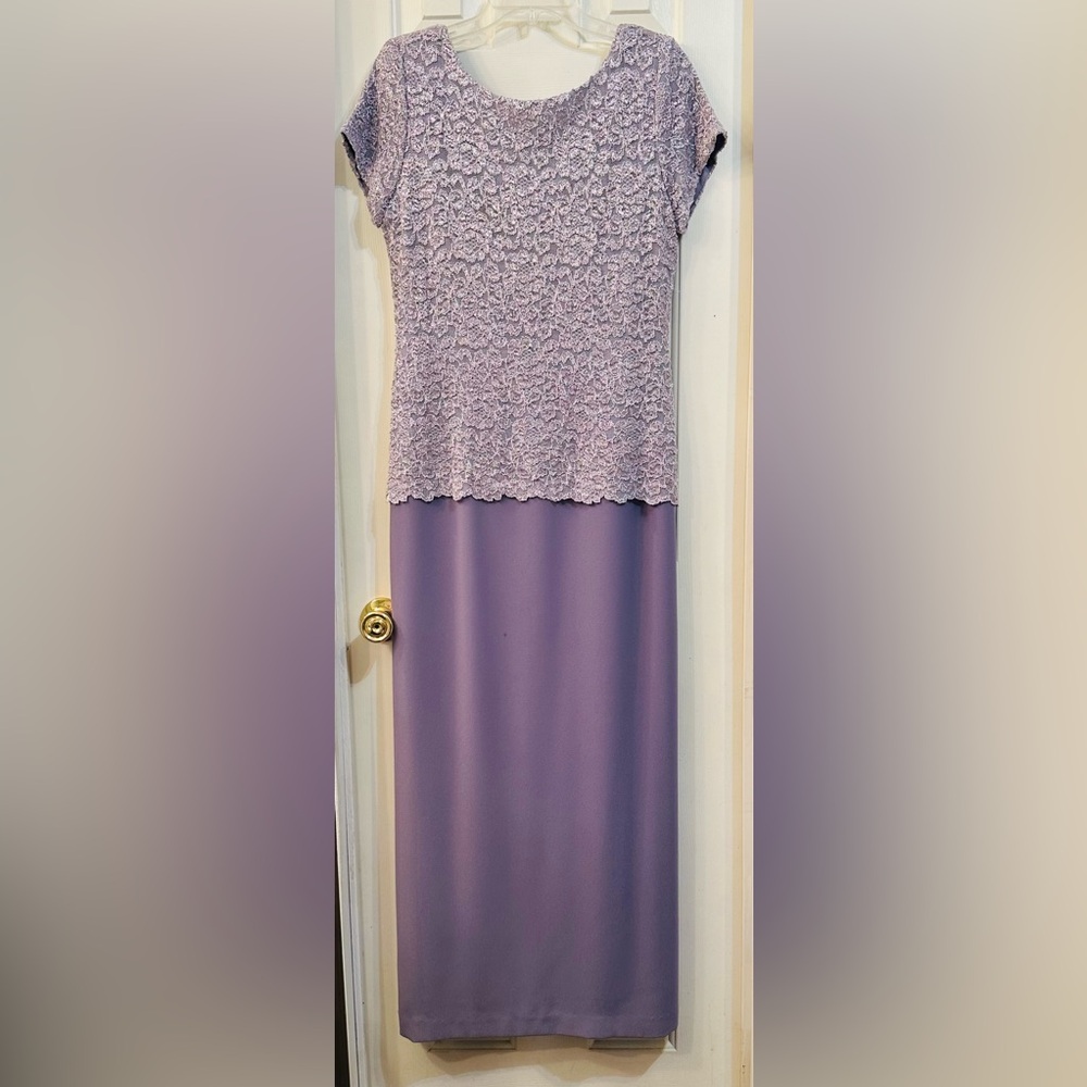 Jessica Howard Lavender Mother of the Bride/Groom  Lace Overlay Maxi Dress